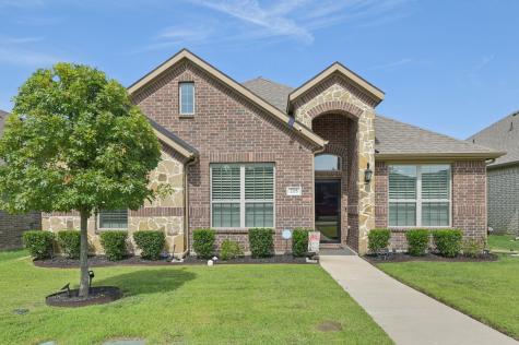 215 Morning Glory Place Red Oak TX 75154