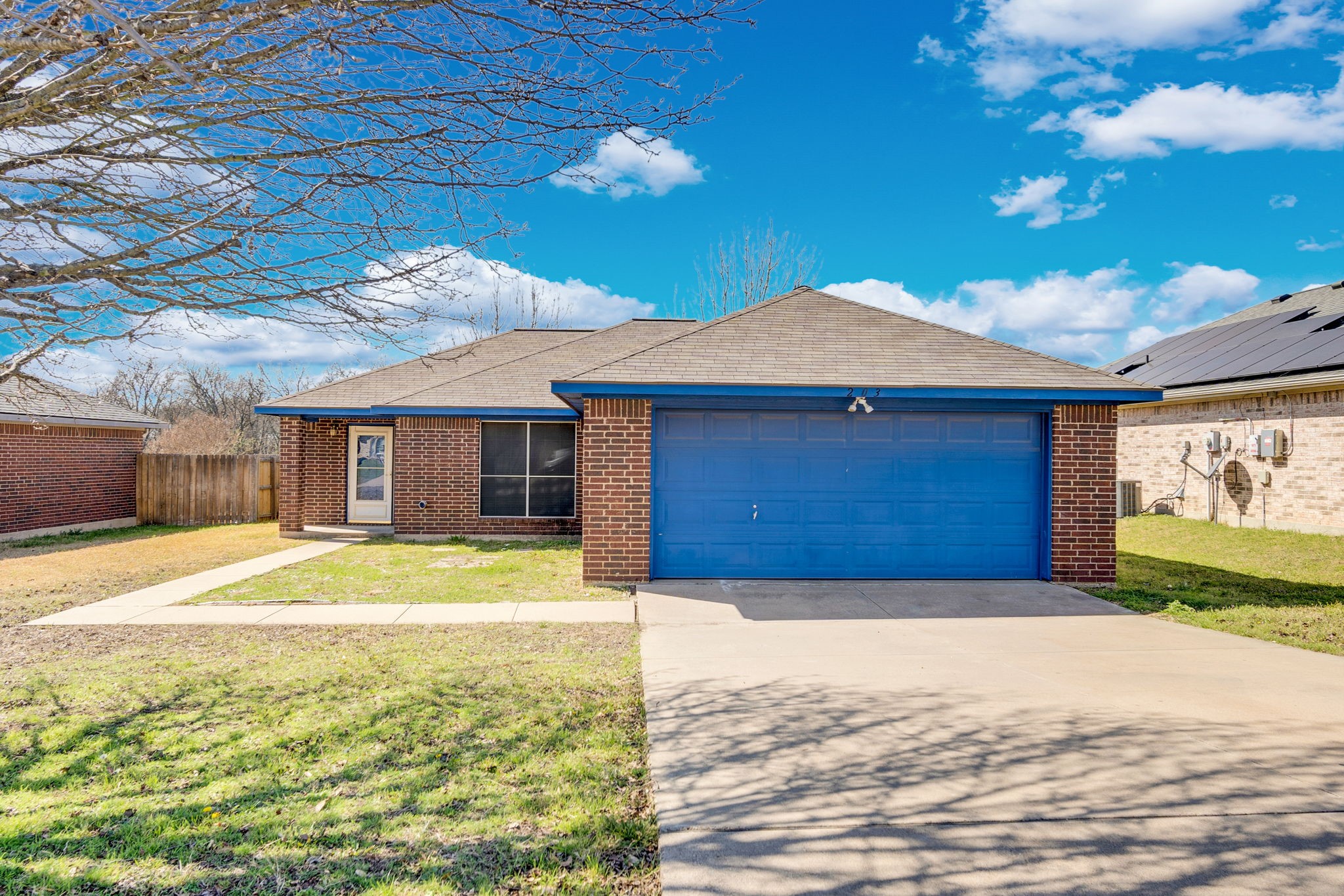 203 Shawnee Trail Alvarado TX 76009