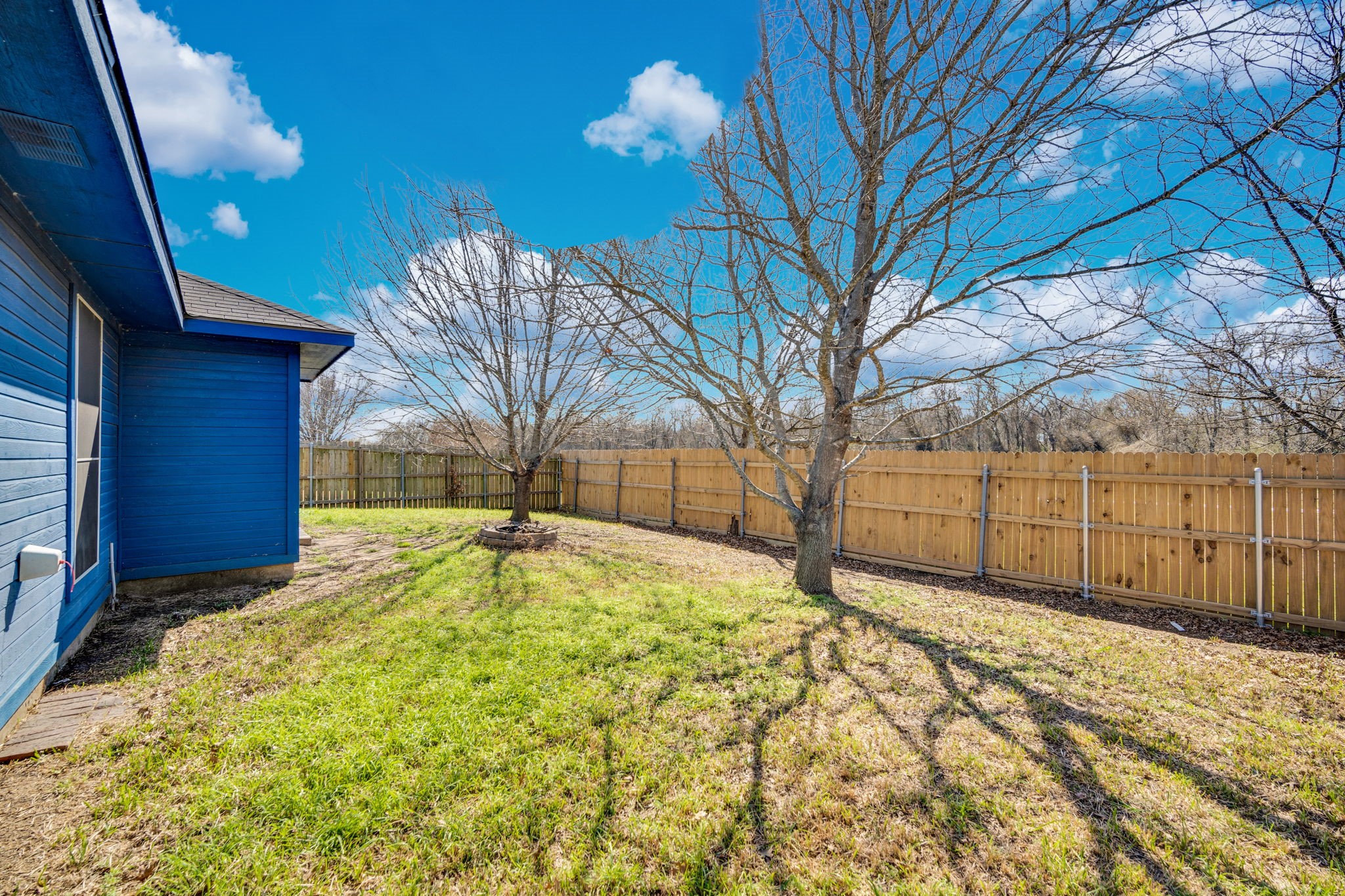 203 Shawnee Trail Alvarado TX 76009