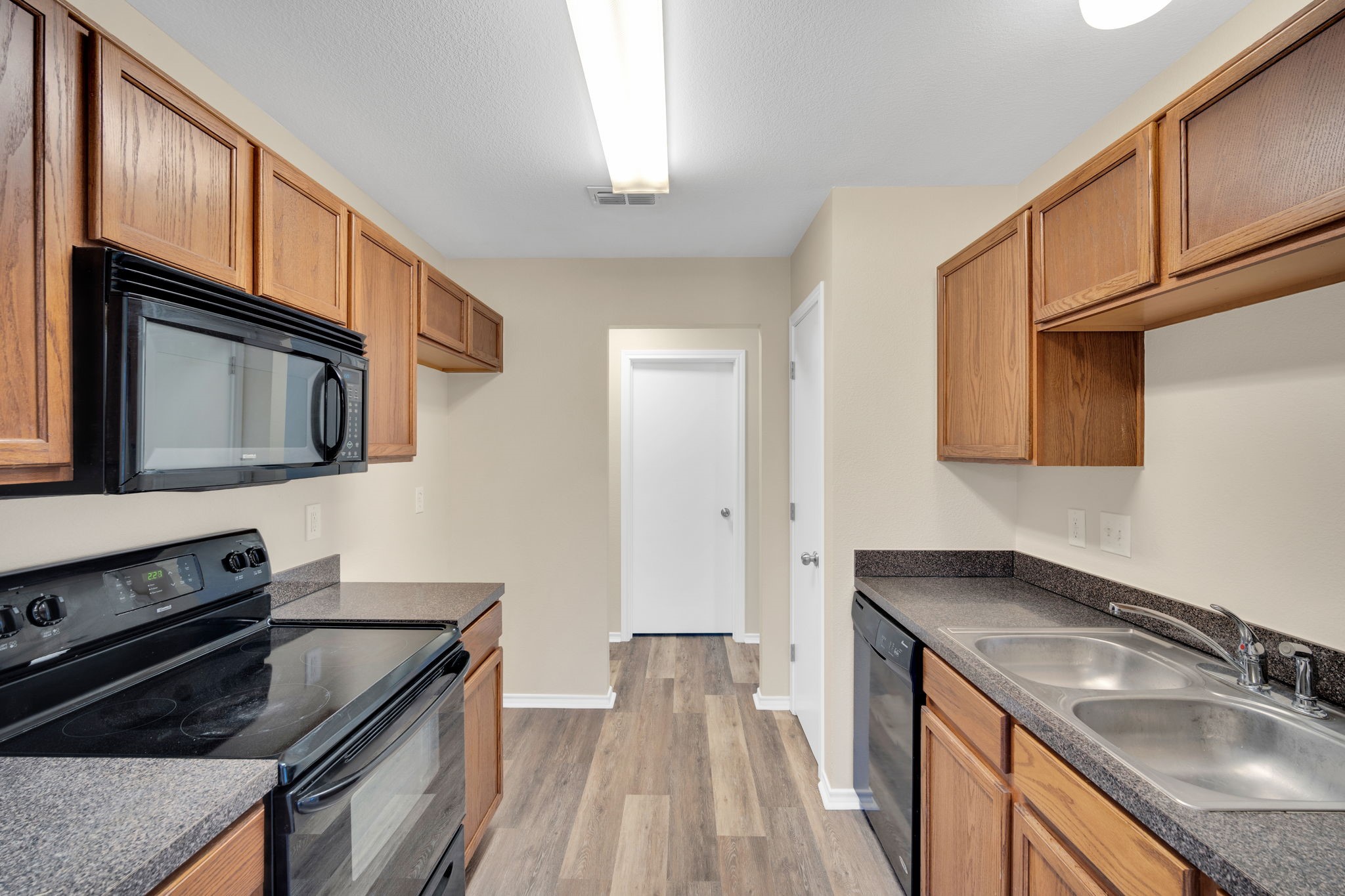 203 Shawnee Trail Alvarado TX 76009