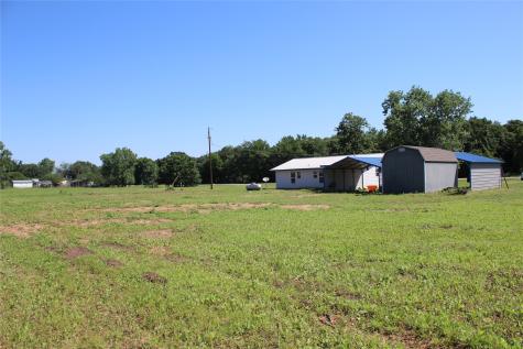 2519 Fm 2027 Lott TX 76656