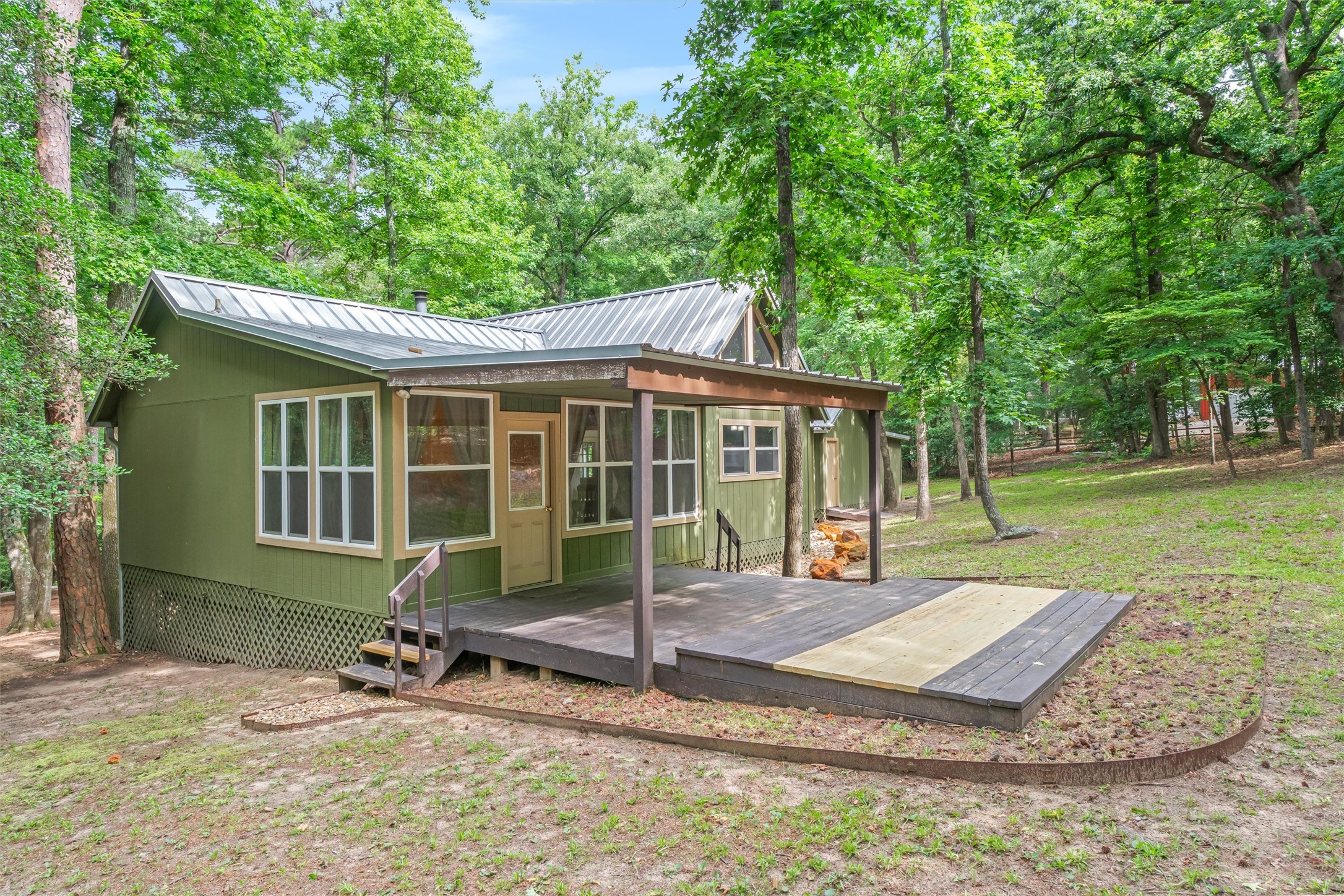 178 Butternut Glen Holly Lake Ranch TX 75765