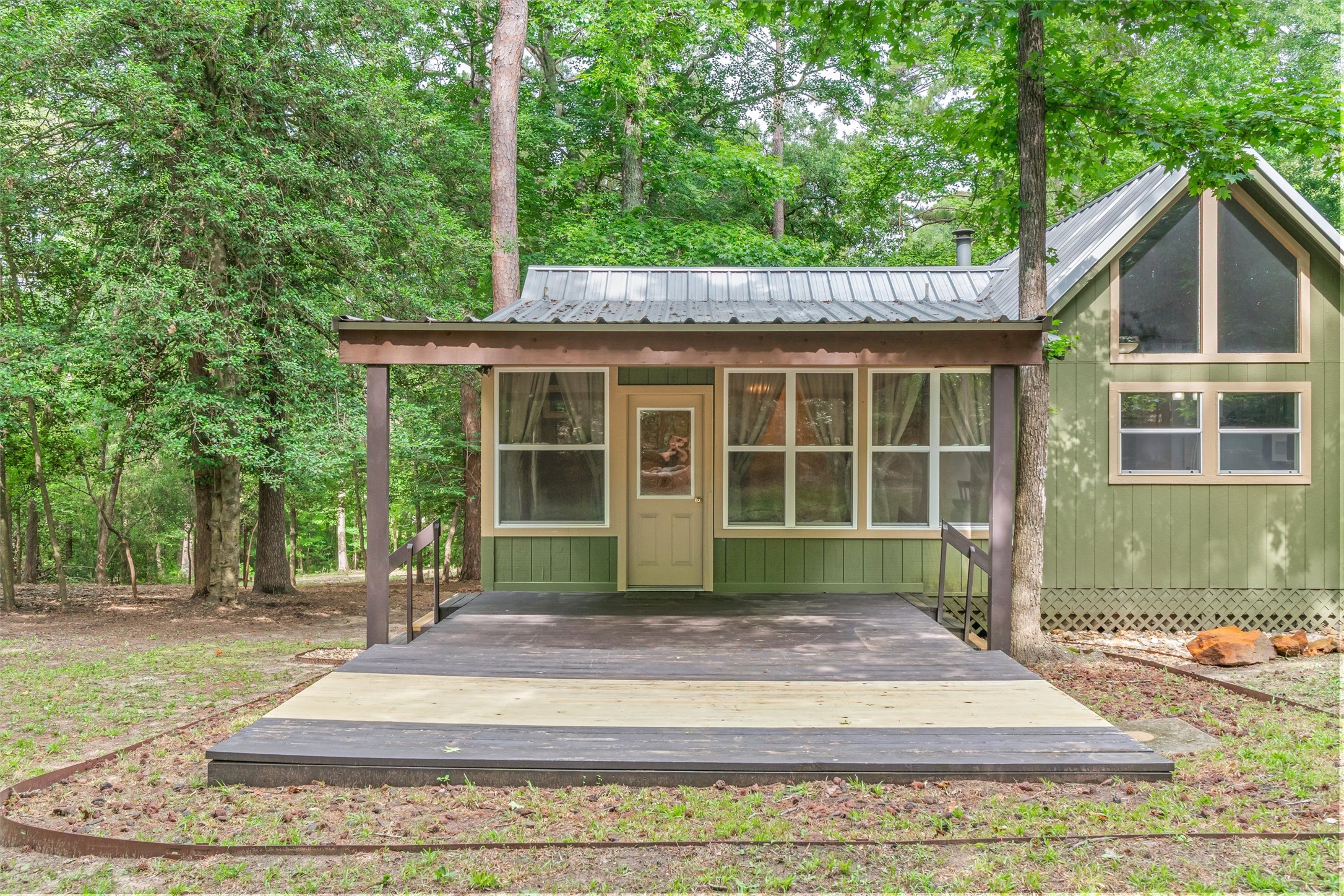 178 Butternut Glen Holly Lake Ranch TX 75765