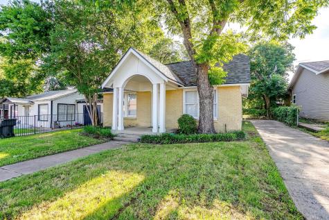 2917 8th Avenue Fort Worth TX 76110