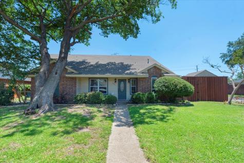 5501 Barcelona Drive Garland TX 75043