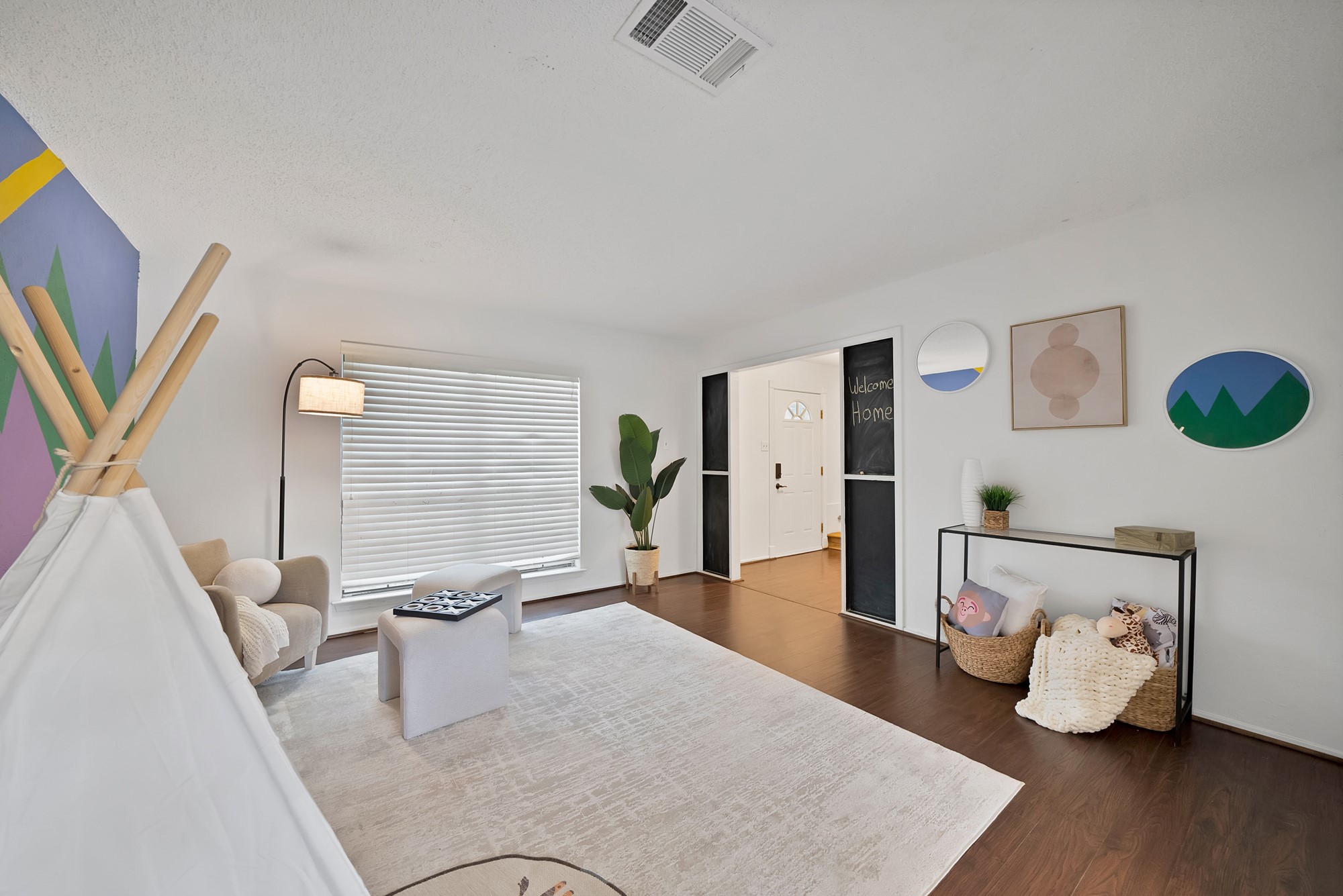 413 Wild Oak Lane Euless TX 76039