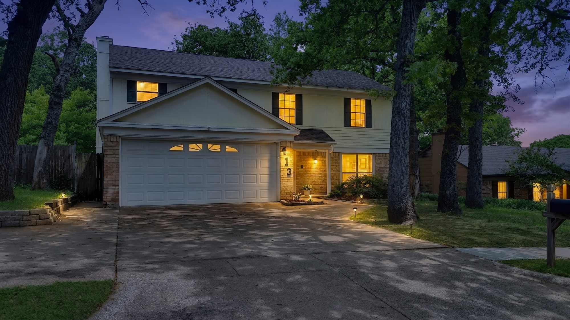 413 Wild Oak Lane Euless TX 76039