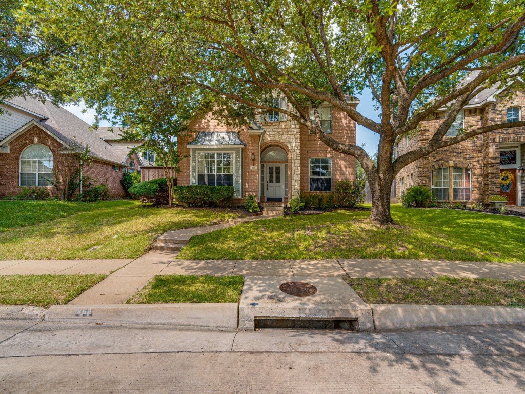 868 Pinnacle Circle Lewisville TX 75077