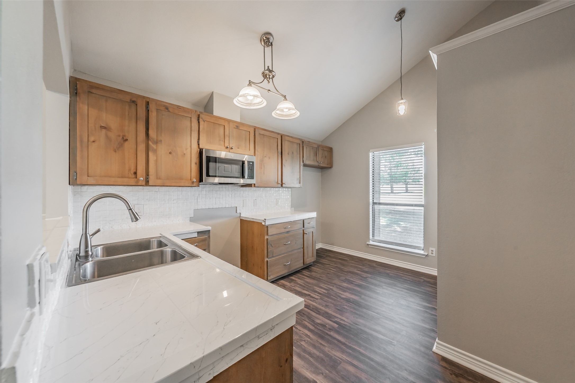 4052 La Costa Court Irving TX 75038