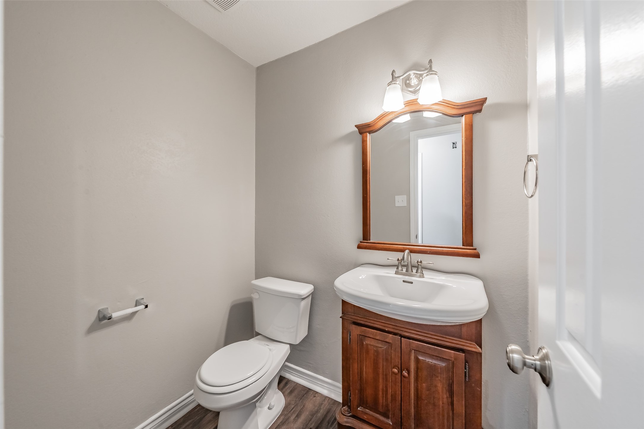 4052 La Costa Court Irving TX 75038