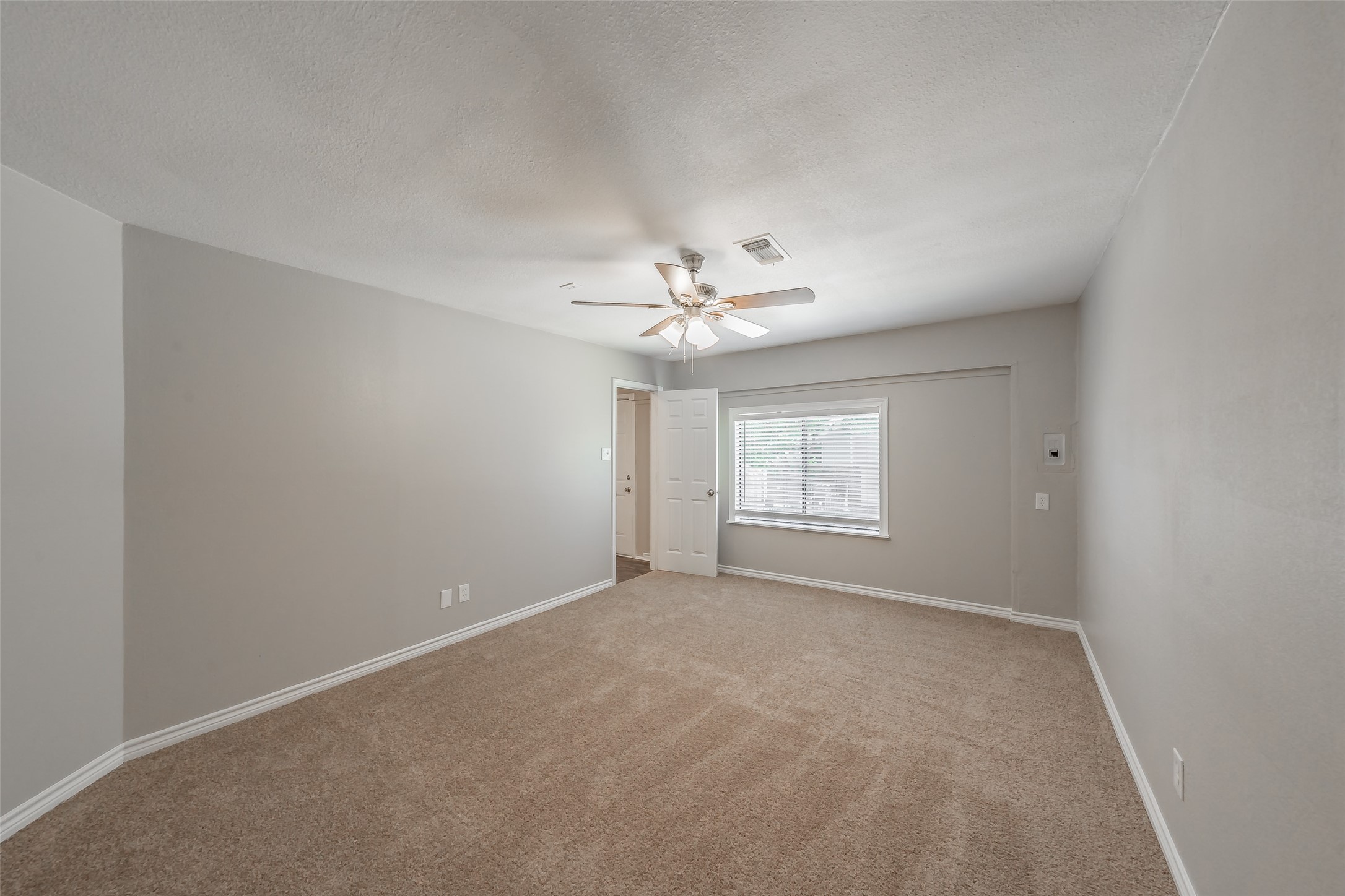4052 La Costa Court Irving TX 75038