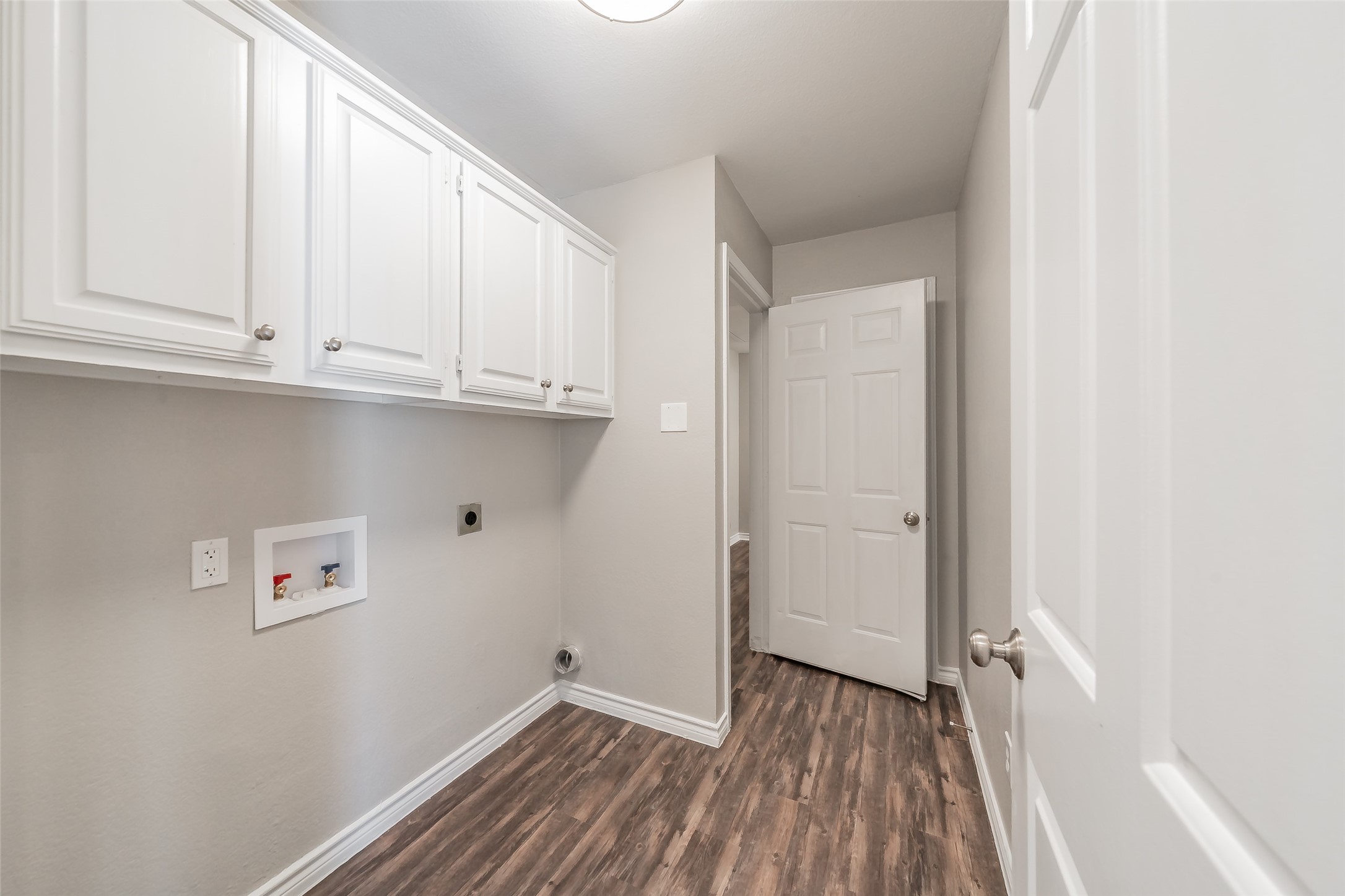 4052 La Costa Court Irving TX 75038