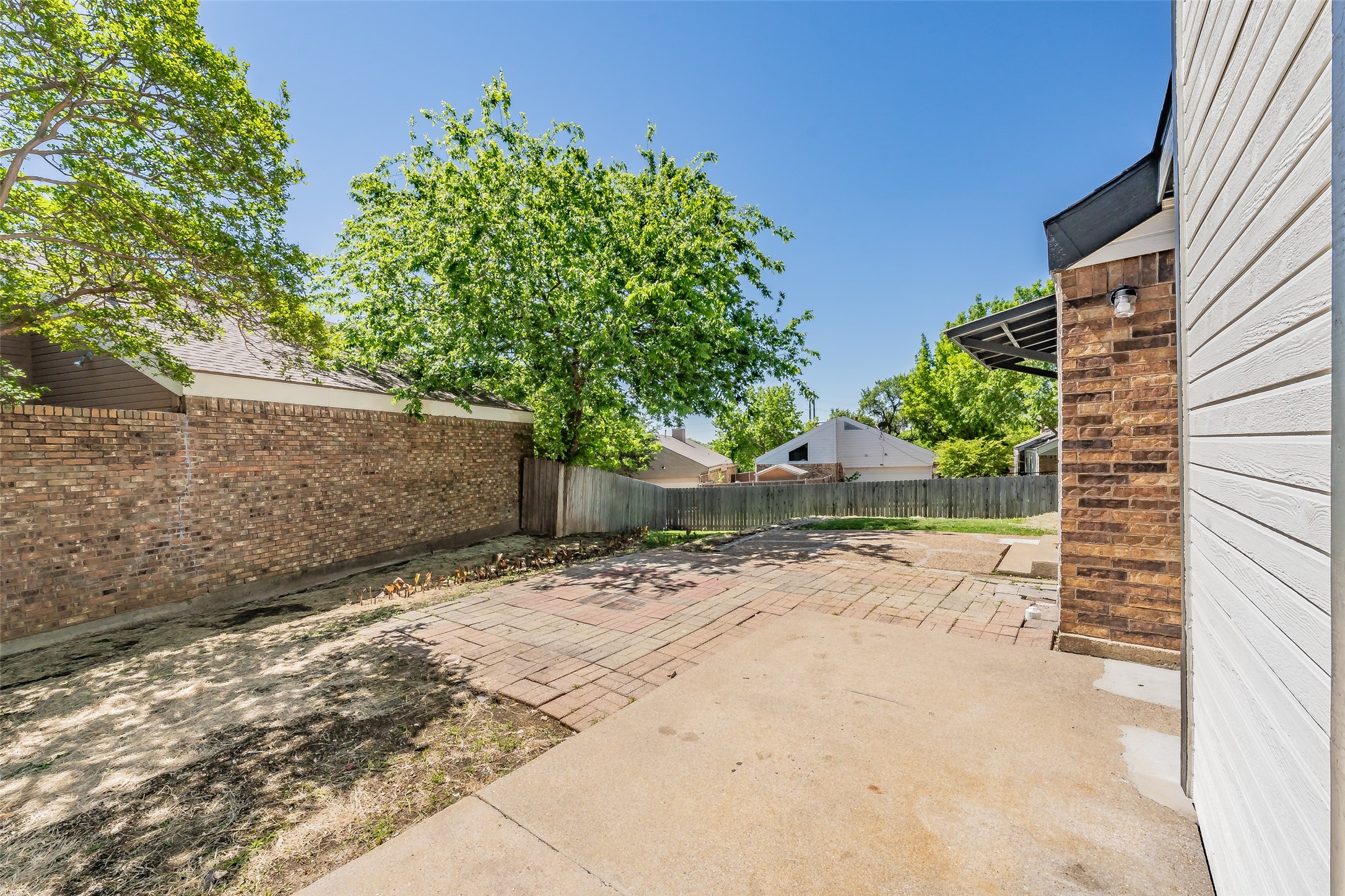 4052 La Costa Court Irving TX 75038