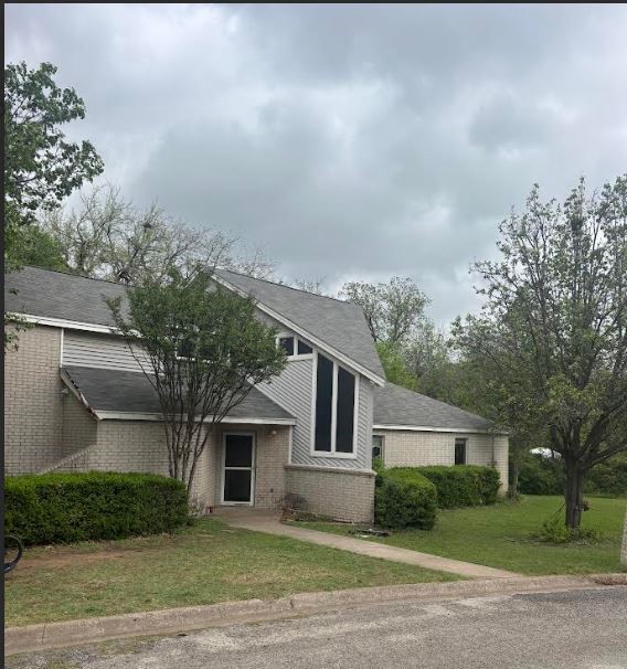 6 Creekwood Trail Bowie TX 76230