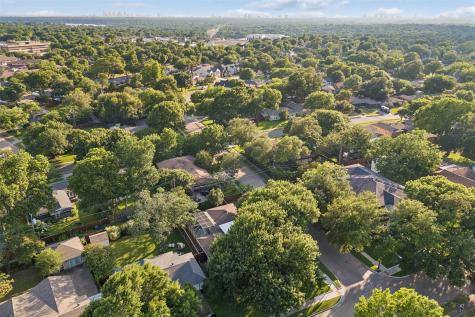 8871 Liptonshire Drive Dallas TX 75238