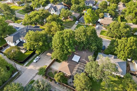 8871 Liptonshire Drive Dallas TX 75238