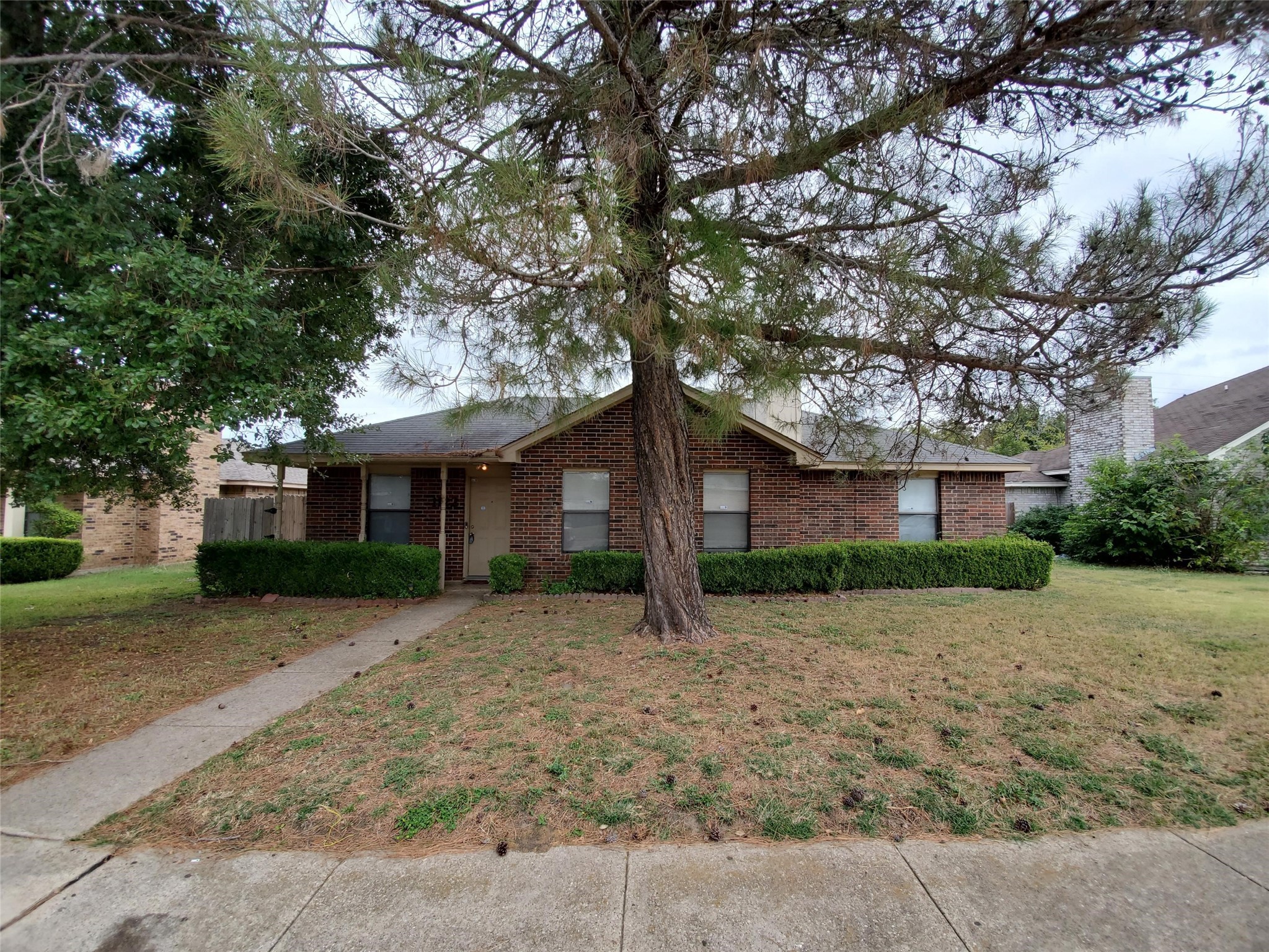 1122 Rogers Lane Duncanville TX 75137