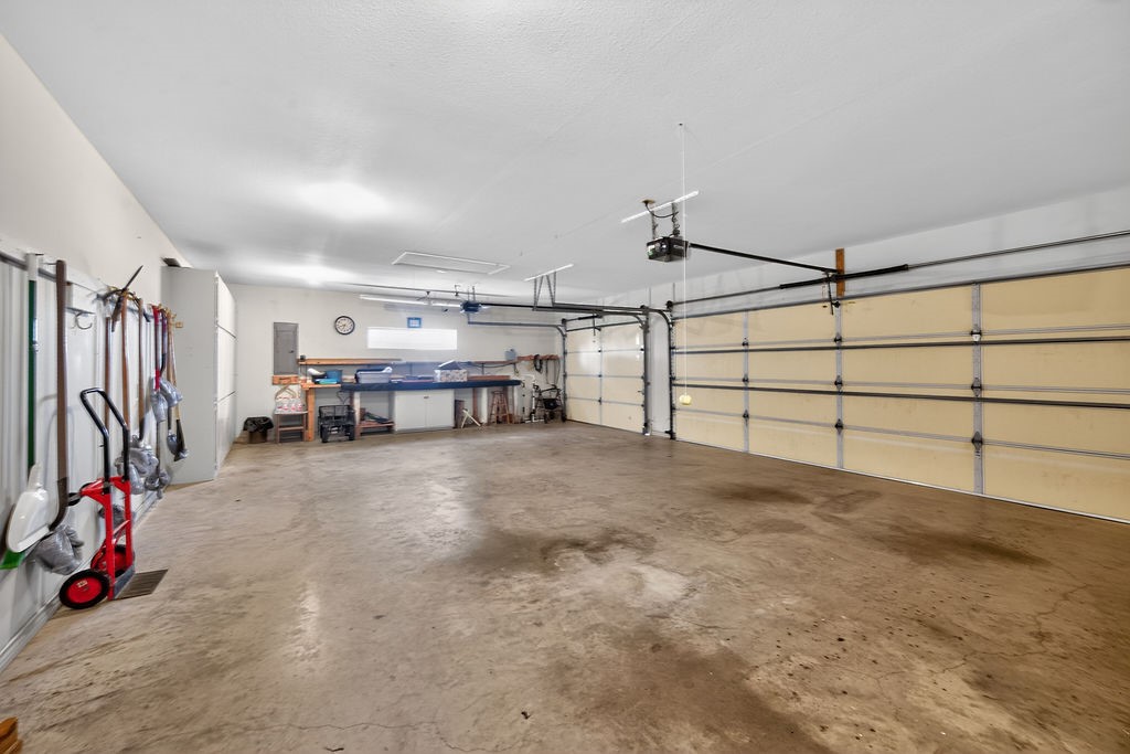 800 Rico Drive Athens TX 75751