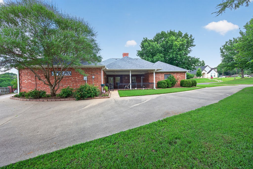 800 Rico Drive Athens TX 75751