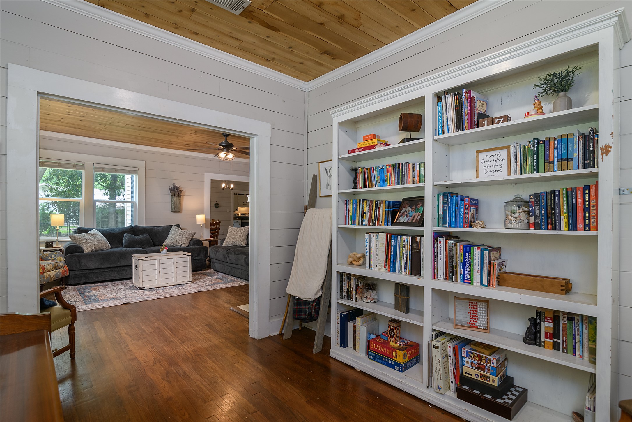 208 Louisiana Street Belcher LA 71004