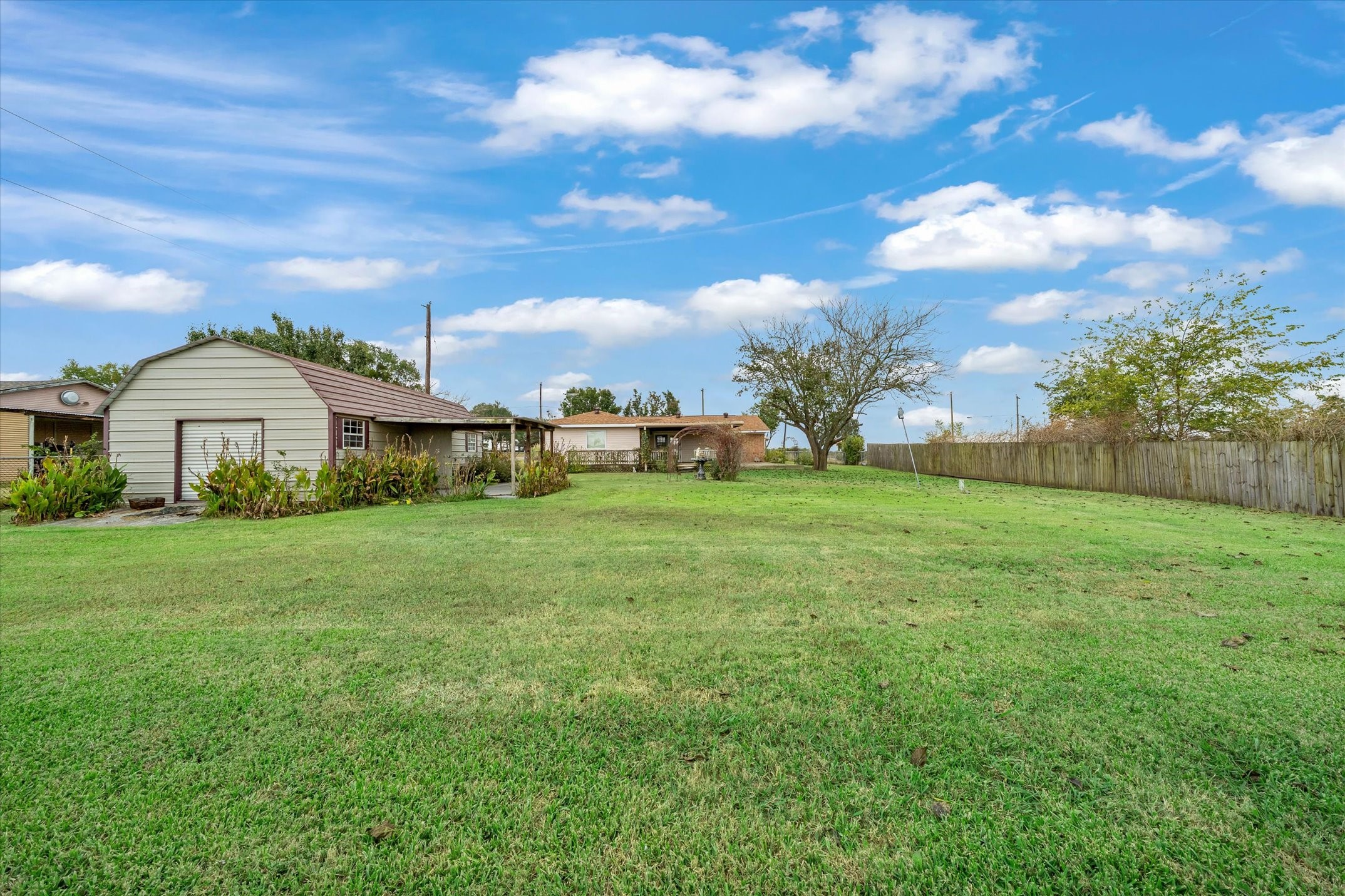 1062 Fm 2965 Wills Point TX 75169