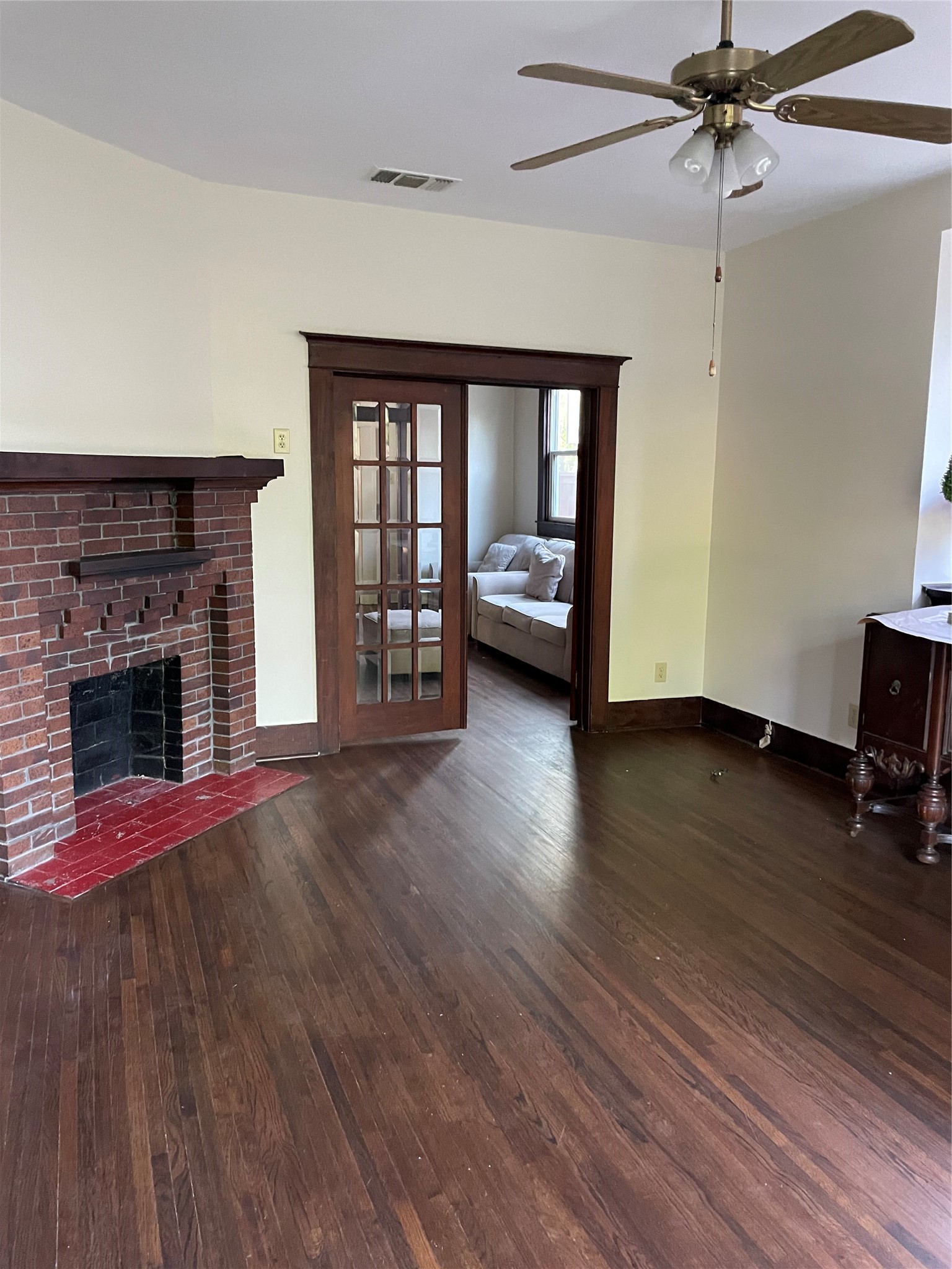 205 Rosemont Avenue Dallas TX 75208