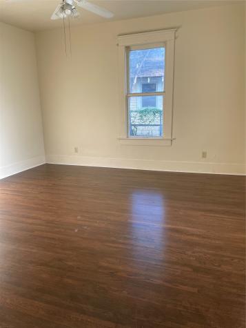 205 Rosemont Avenue Dallas TX 75208