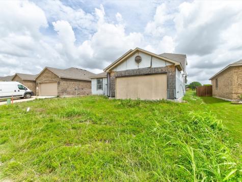328 Marble Creek Drive Fort Worth TX 76131