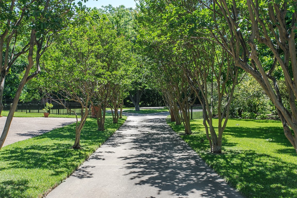 2824 Saint Charles Drive Plano TX 75074