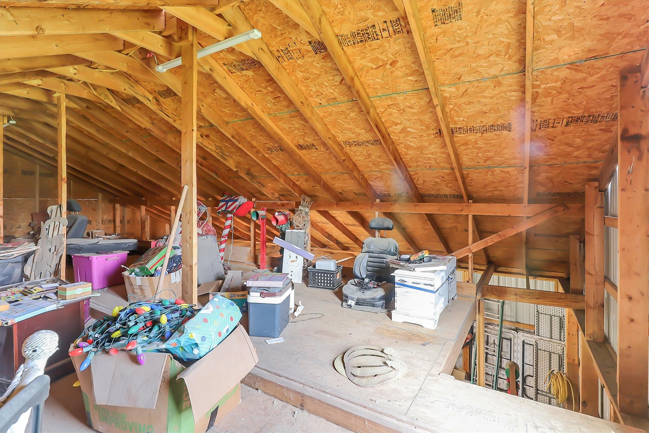 1468 County Road 4015 Savoy TX 75479