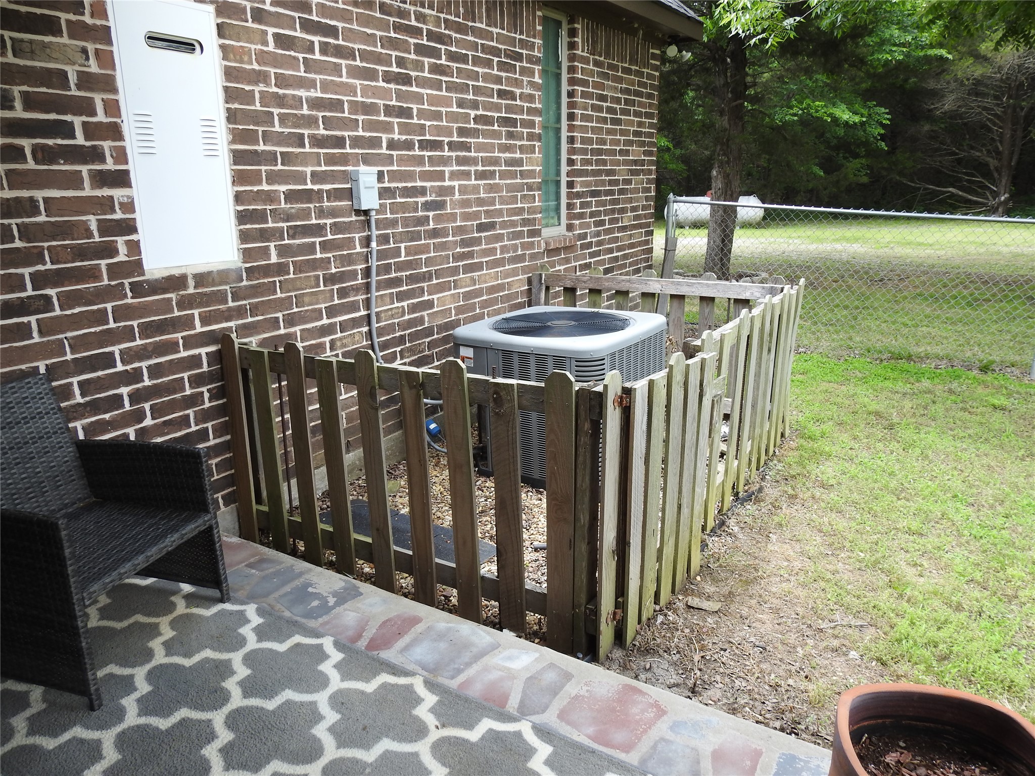1468 County Road 4015 Savoy TX 75479