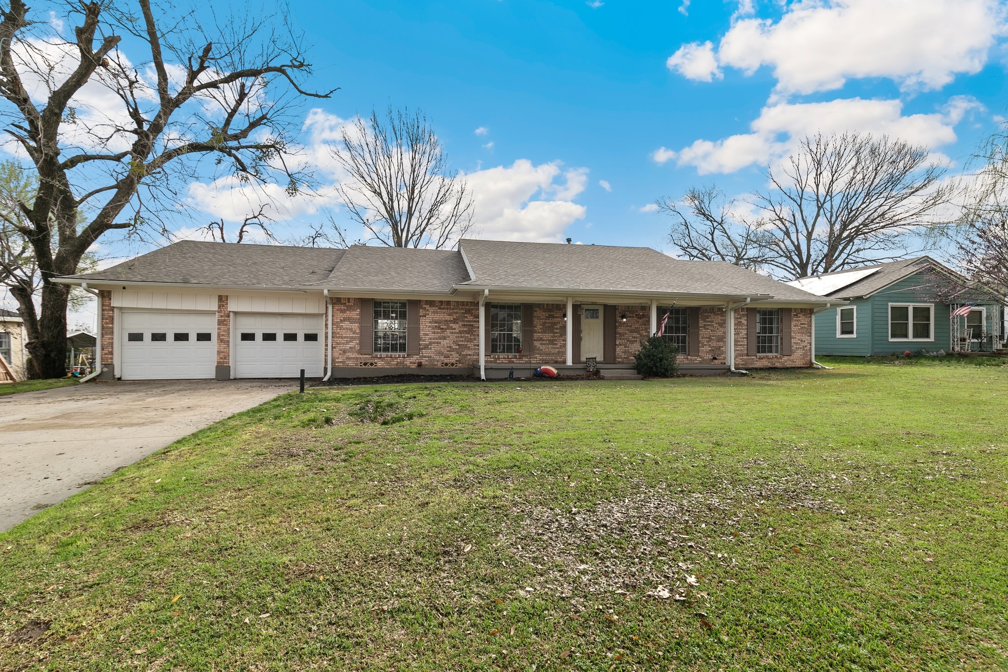 214 Center Street Whitesboro TX 76273