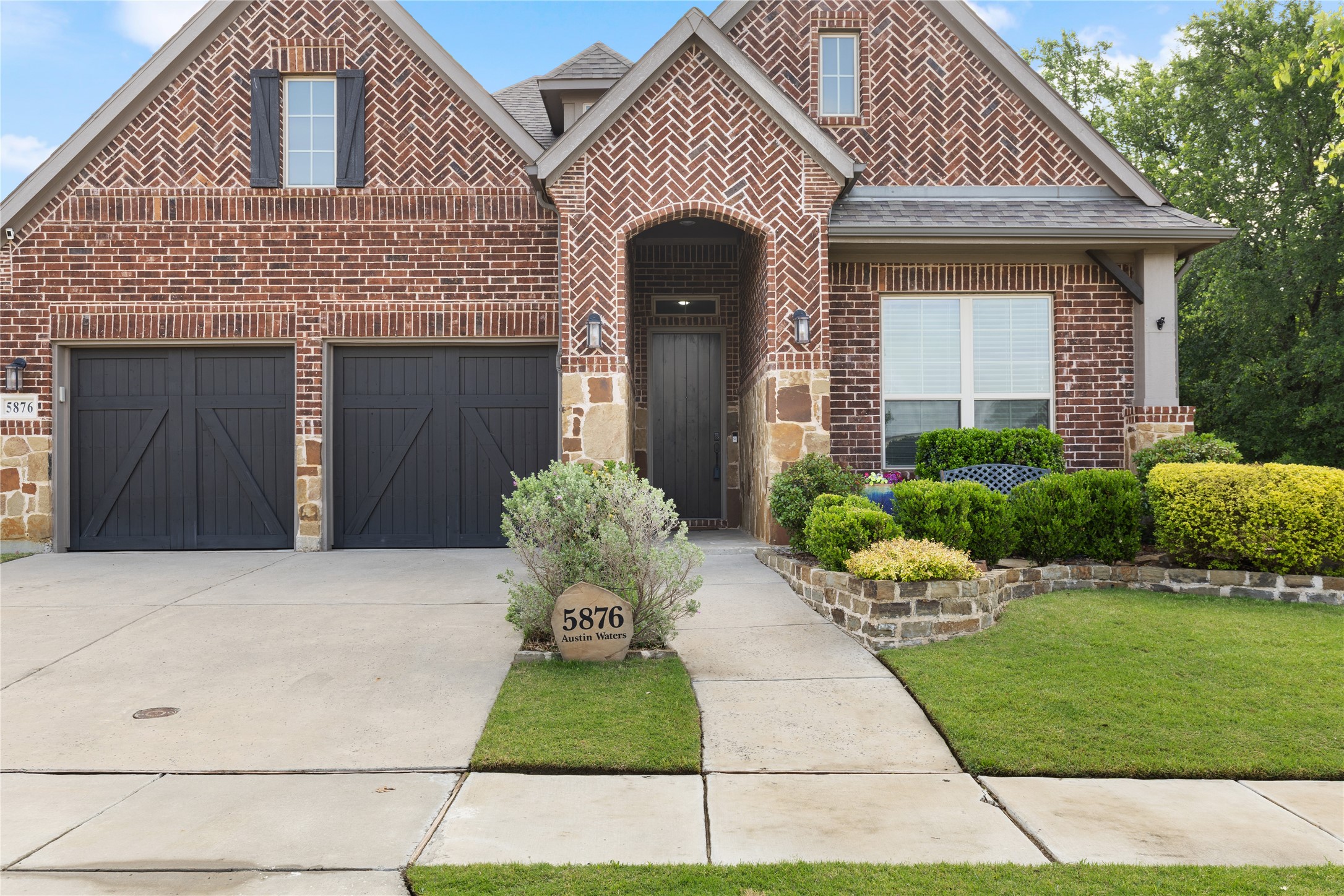 5876 Austin Waters The Colony TX 75056