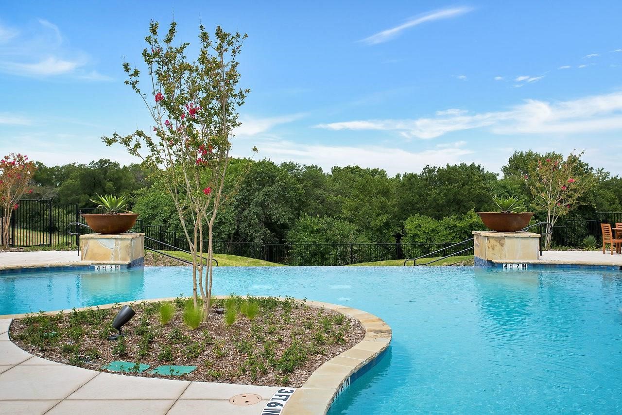 5876 Austin Waters The Colony TX 75056