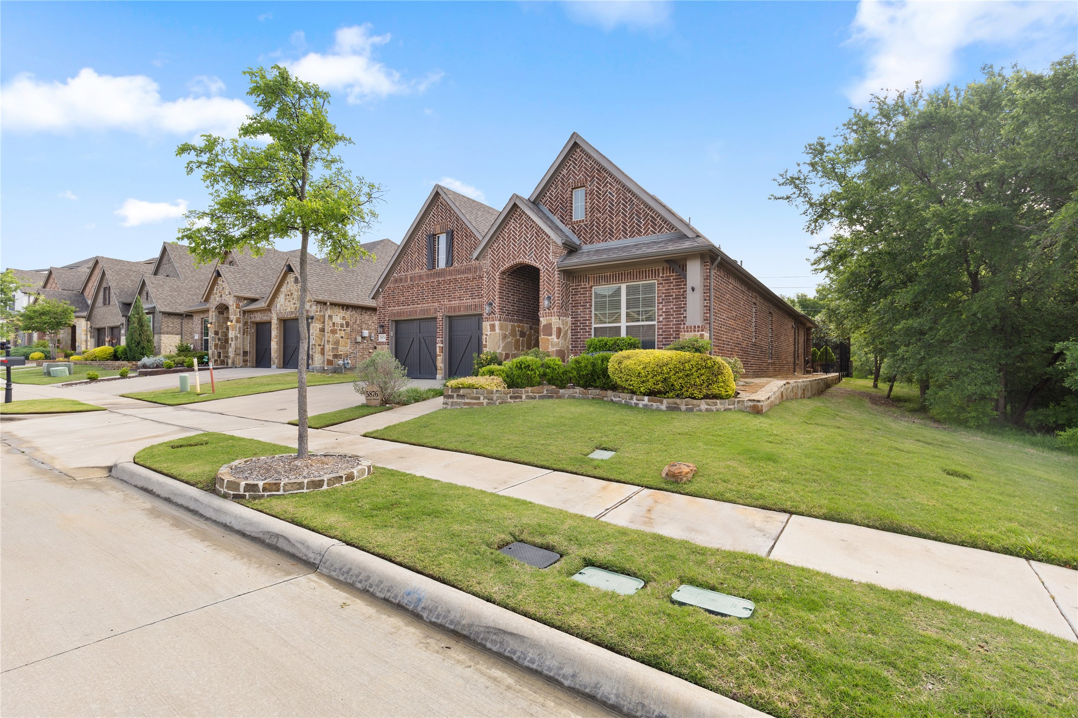 5876 Austin Waters The Colony TX 75056