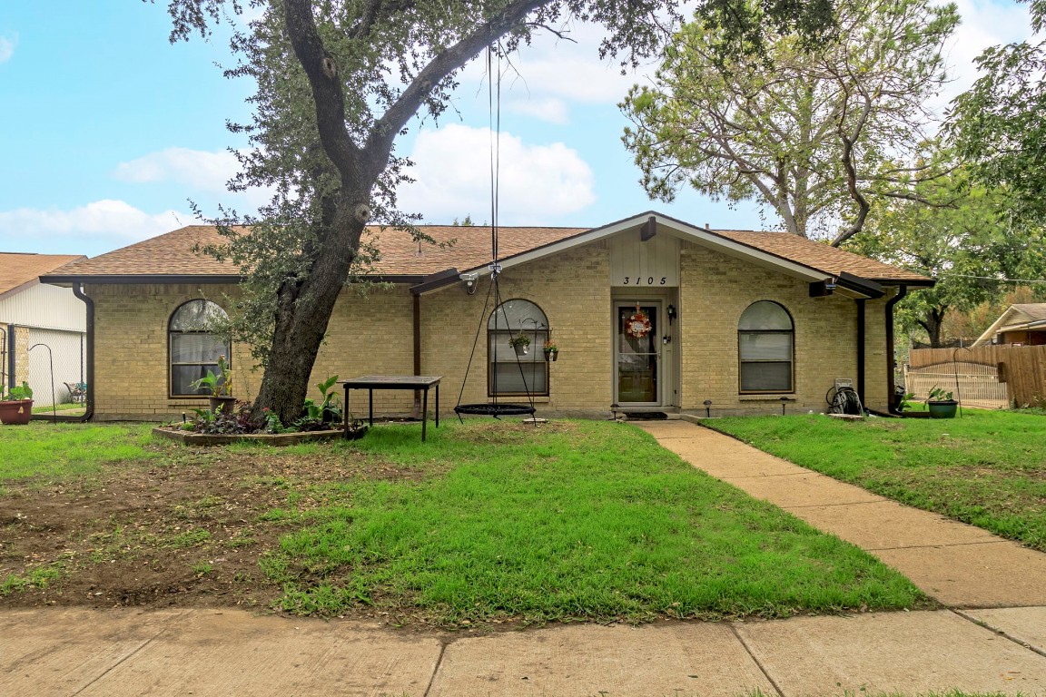 3105 Rainbow Drive Grand Prairie TX 75052