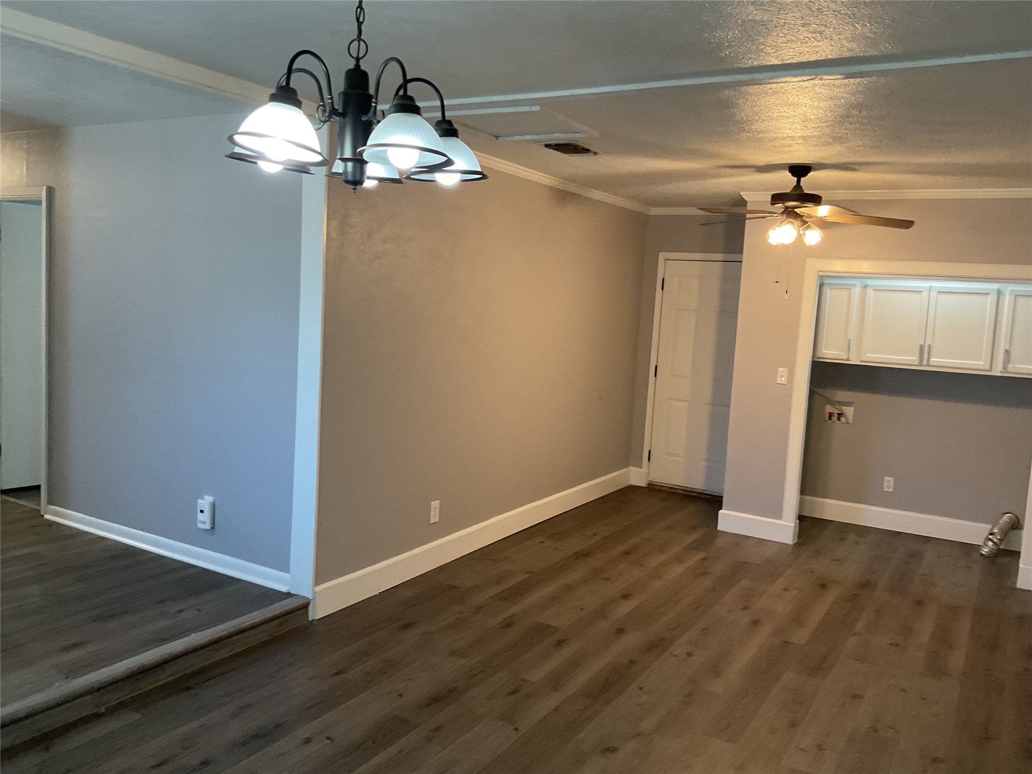 1405 W Ball Street Weatherford TX 76086