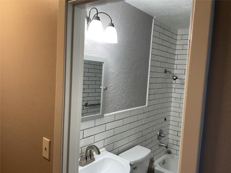 1405 W Ball Street Weatherford TX 76086
