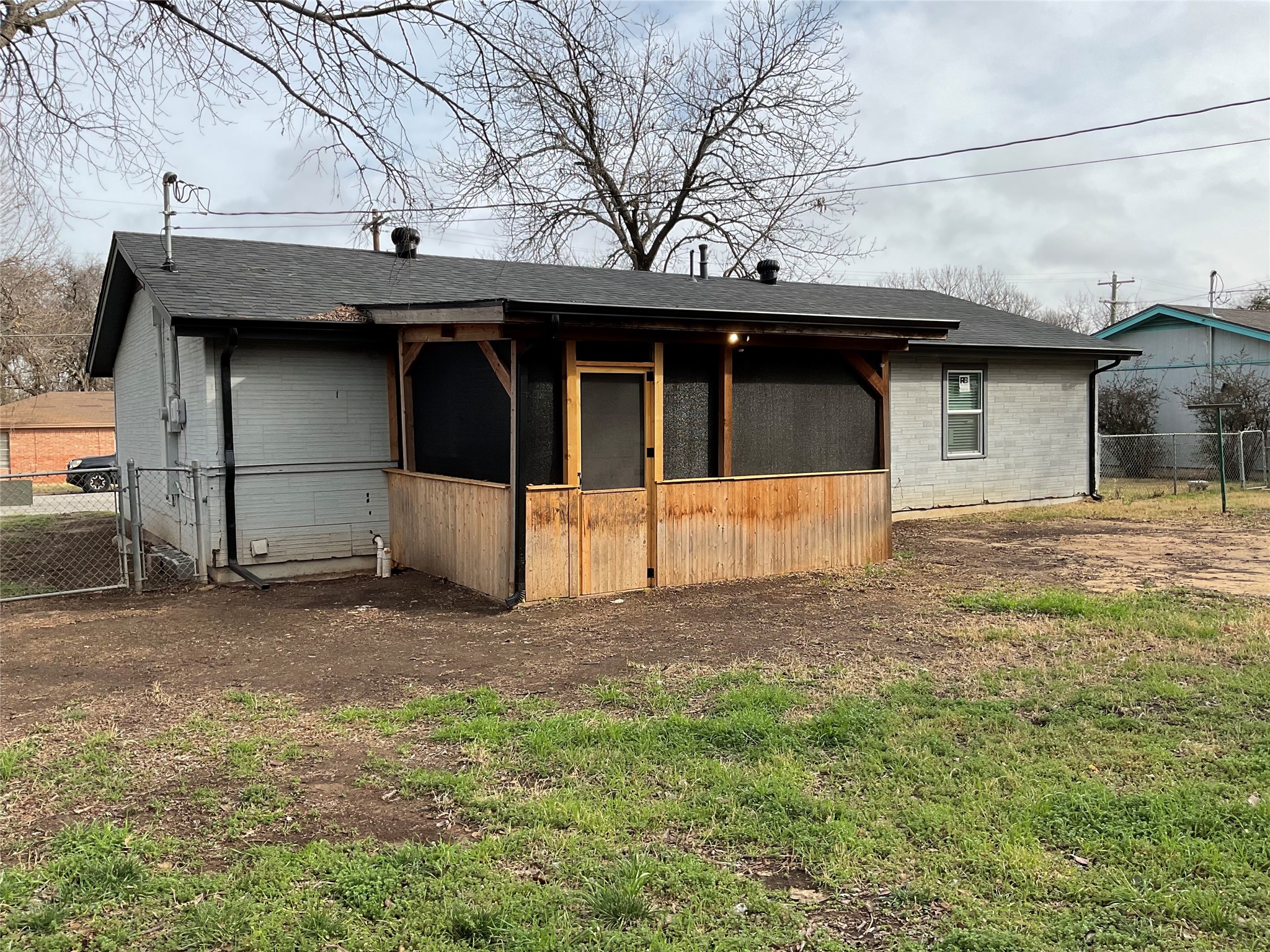 1405 W Ball Street Weatherford TX 76086