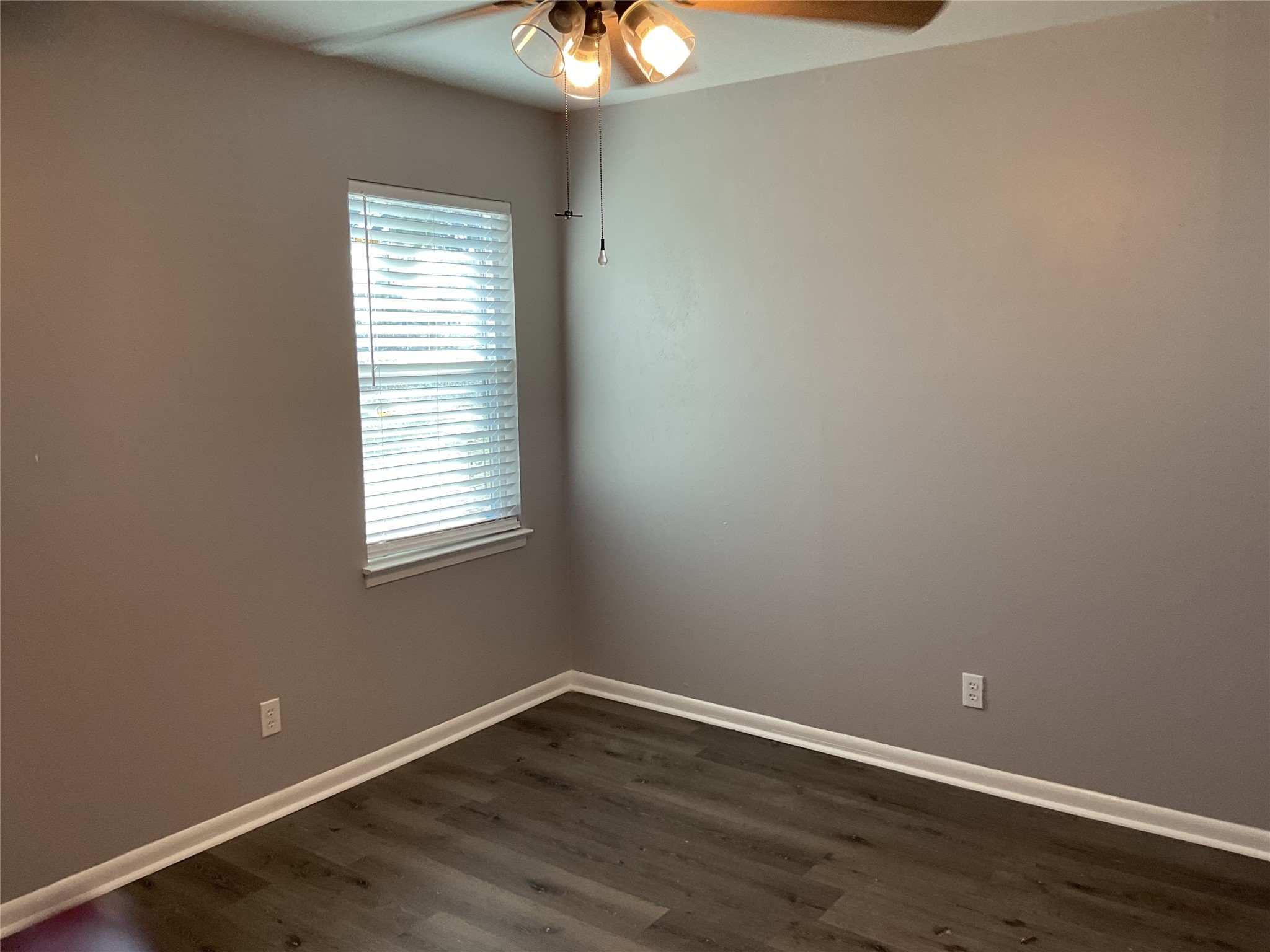1405 W Ball Street Weatherford TX 76086