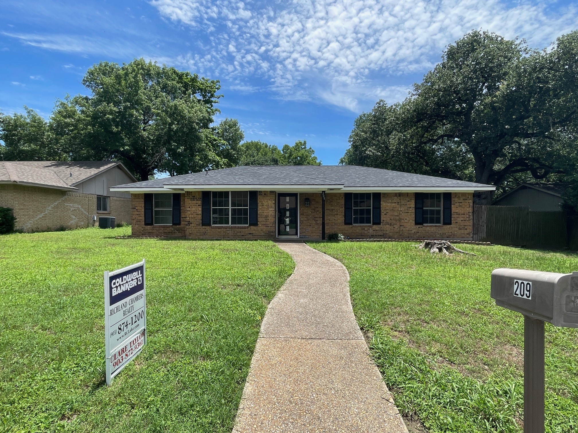 209 Churchill Avenue Corsicana TX 75110
