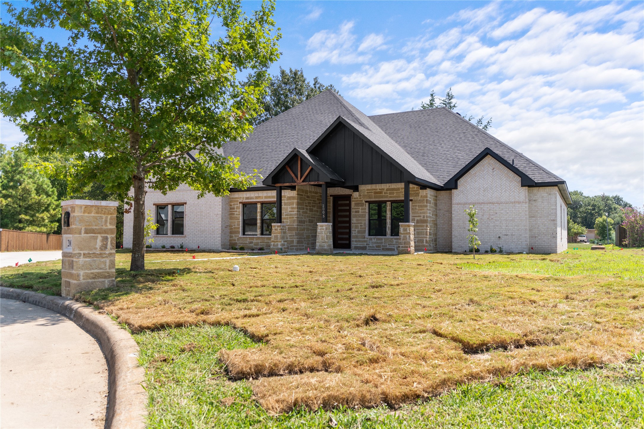 2005 Cumberland Circle Corsicana TX 75110