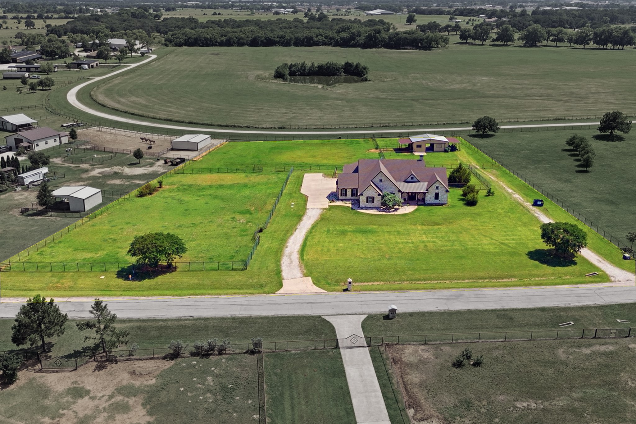 10040 Horseshoe Nail Road Pilot Point TX 76258