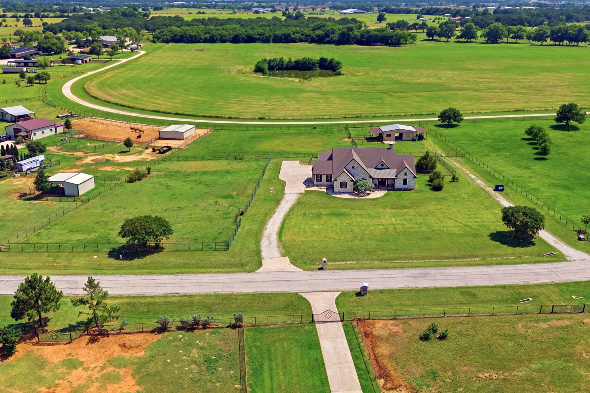 10040 Horseshoe Nail Road Pilot Point TX 76258