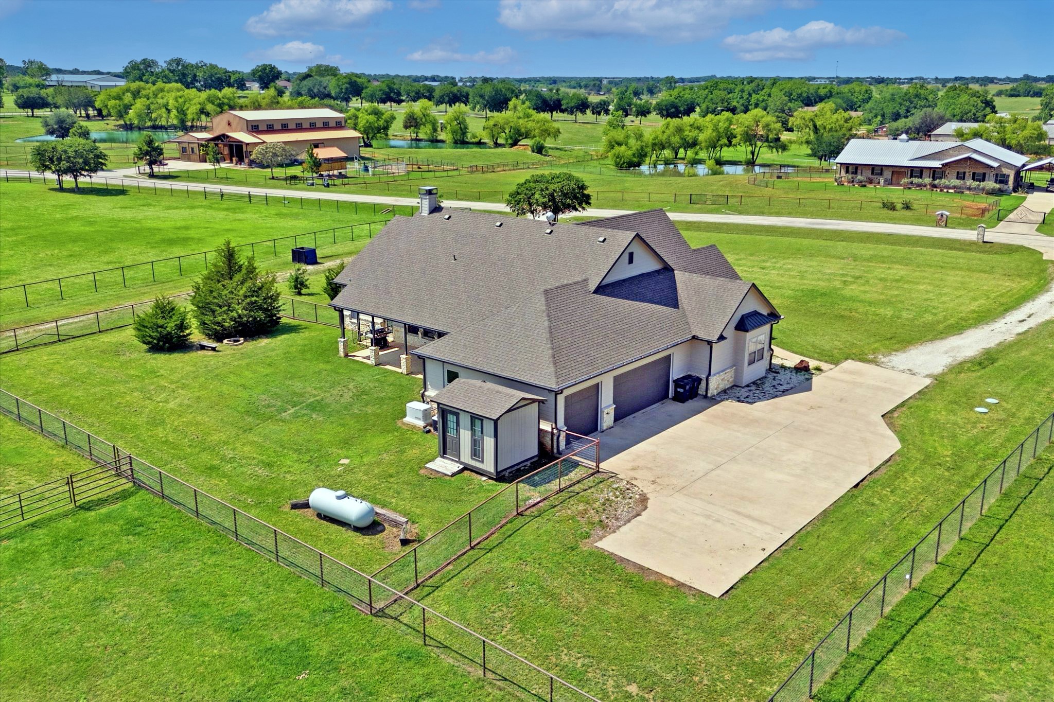 10040 Horseshoe Nail Road Pilot Point TX 76258