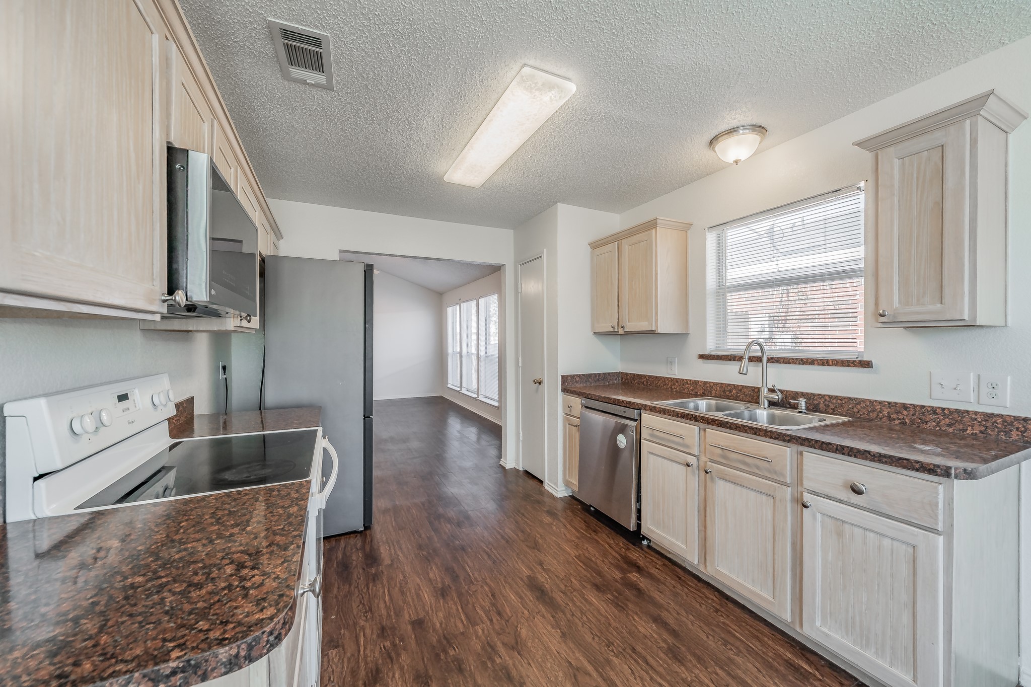 6501 Riverwater Trail Fort Worth TX 76179
