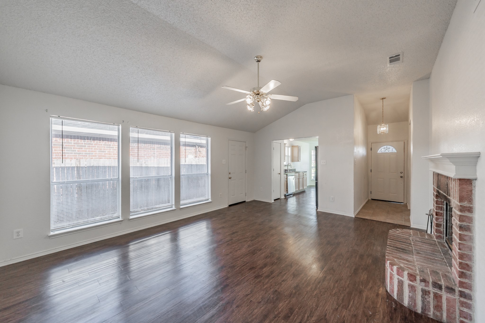 6501 Riverwater Trail Fort Worth TX 76179