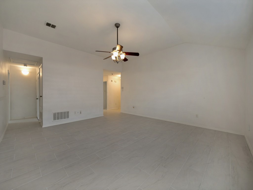 8821 Chisholm Trail Cross Roads TX 76227