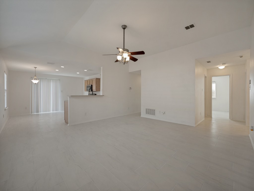 8821 Chisholm Trail Cross Roads TX 76227