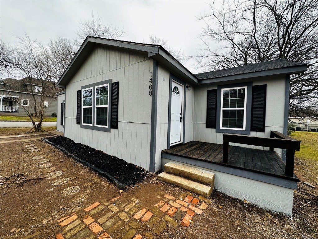 1400 W Bond Street Denison TX 75020